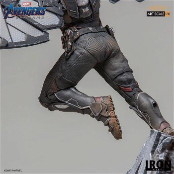 Iron Studios Avengers Endgame Falcon Statue - 4
