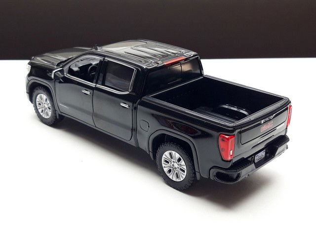 GMC Siera 1500 SLT Crew Cab – Motormax modelauto 1:24 = 19 cm L - Afbeelding 5