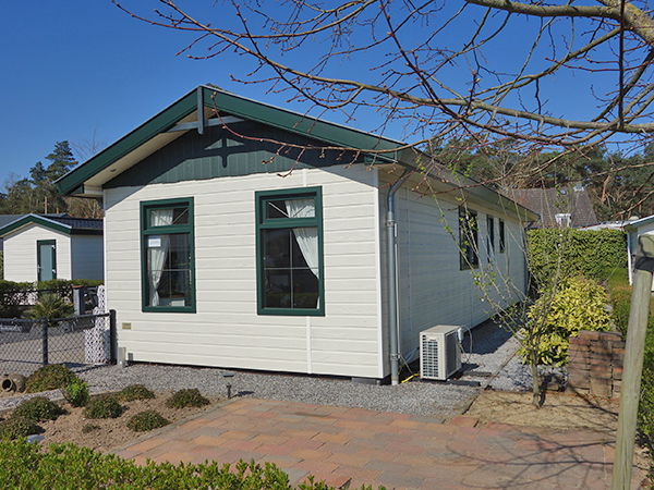Koopchalet, recreatiewoning te koop eigen grond Brabant - Afbeelding 2