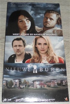 Nieuwe Buren Seizoen 1 (3 DVD) Nieuw/Gesealed - 0