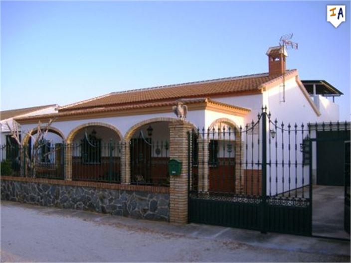 Te koop Chalet,Puente Genil / Andalusië /Puente Genil 105.000-->98.000€ - nr. 1