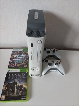 Xbox 360 60GB + 2 controllers + spellen - 1