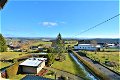 Rustig gelegen, ruim woonhuis met tuin, garage, terras, wintertuin en uniek verzicht in der Eifel - 2 - Thumbnail