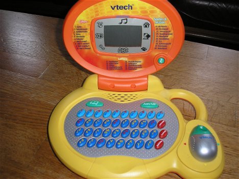 Vtech kindercomputer - zeer leerzaam - met cijfers - met letters - met spellen en muziek - 0