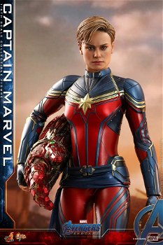 HOT DEAL Hot Toys Avengers Endgame Captain Marvel MMS575 - 3