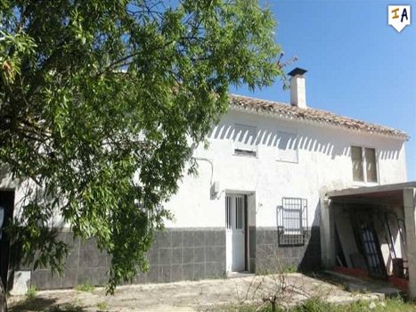 Spaanse Cortijo met land nabij Iznajar/110.000€->89.000€ - 0