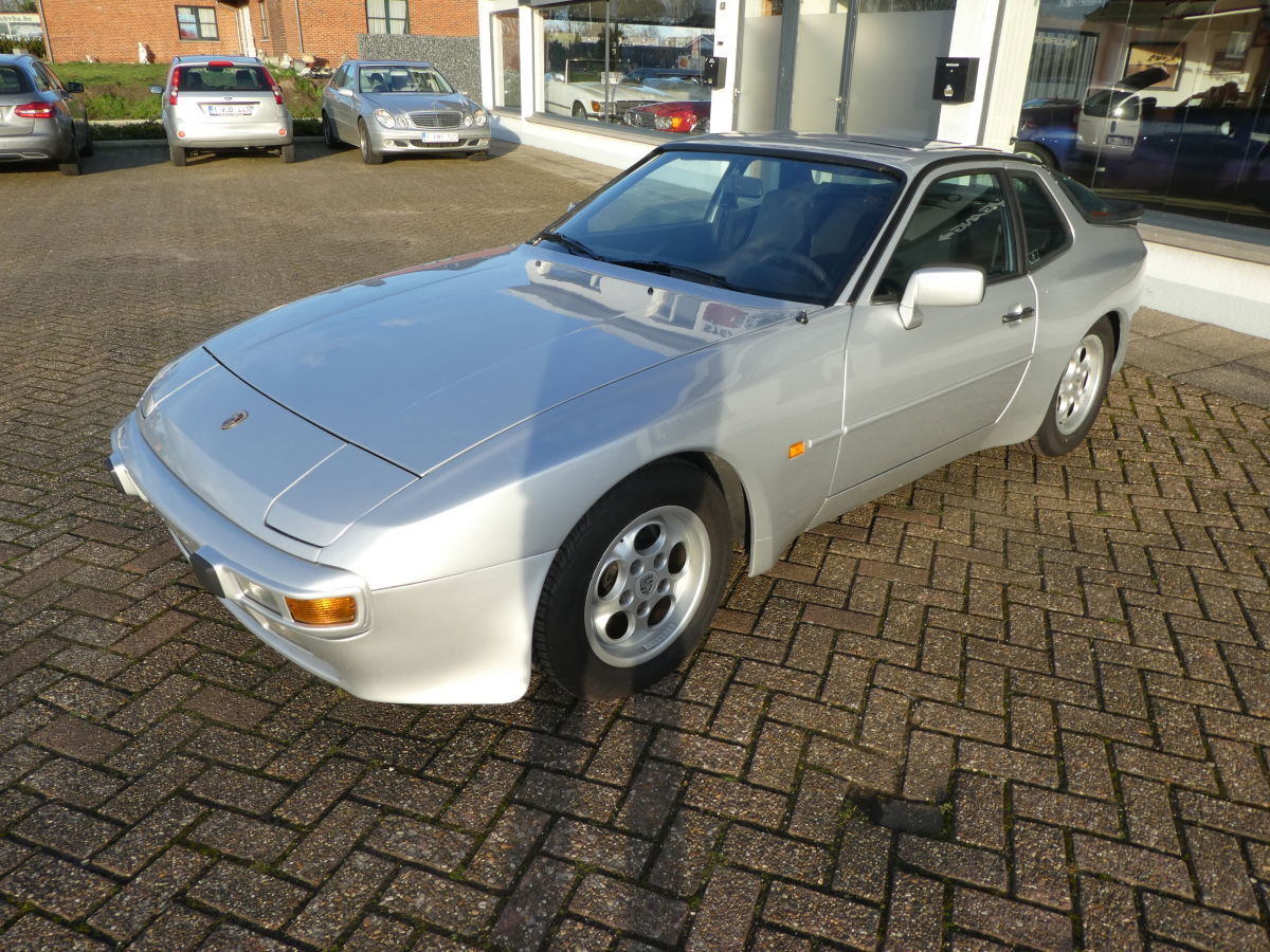 Porsche 944 Oldtimer - nr. 1