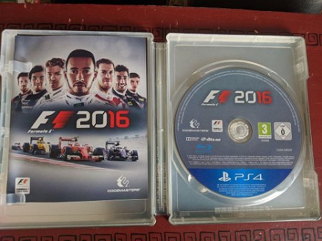 F1 2016 Steelbook met spel - 1