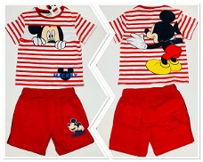 Nieuwe zomerset Mickey Mouse rood maat 110/116