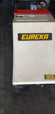 Eureka 500  veegmachine