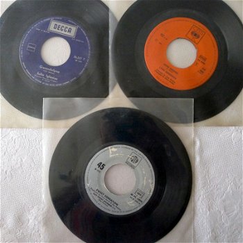 single hits from the 60’s/70’s/80’s à 2.95€ B - 3
