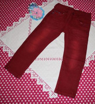 ### Nieuw : Prachtig rood gekleurde stretch spijkerbroek.(86/92) ### - 3