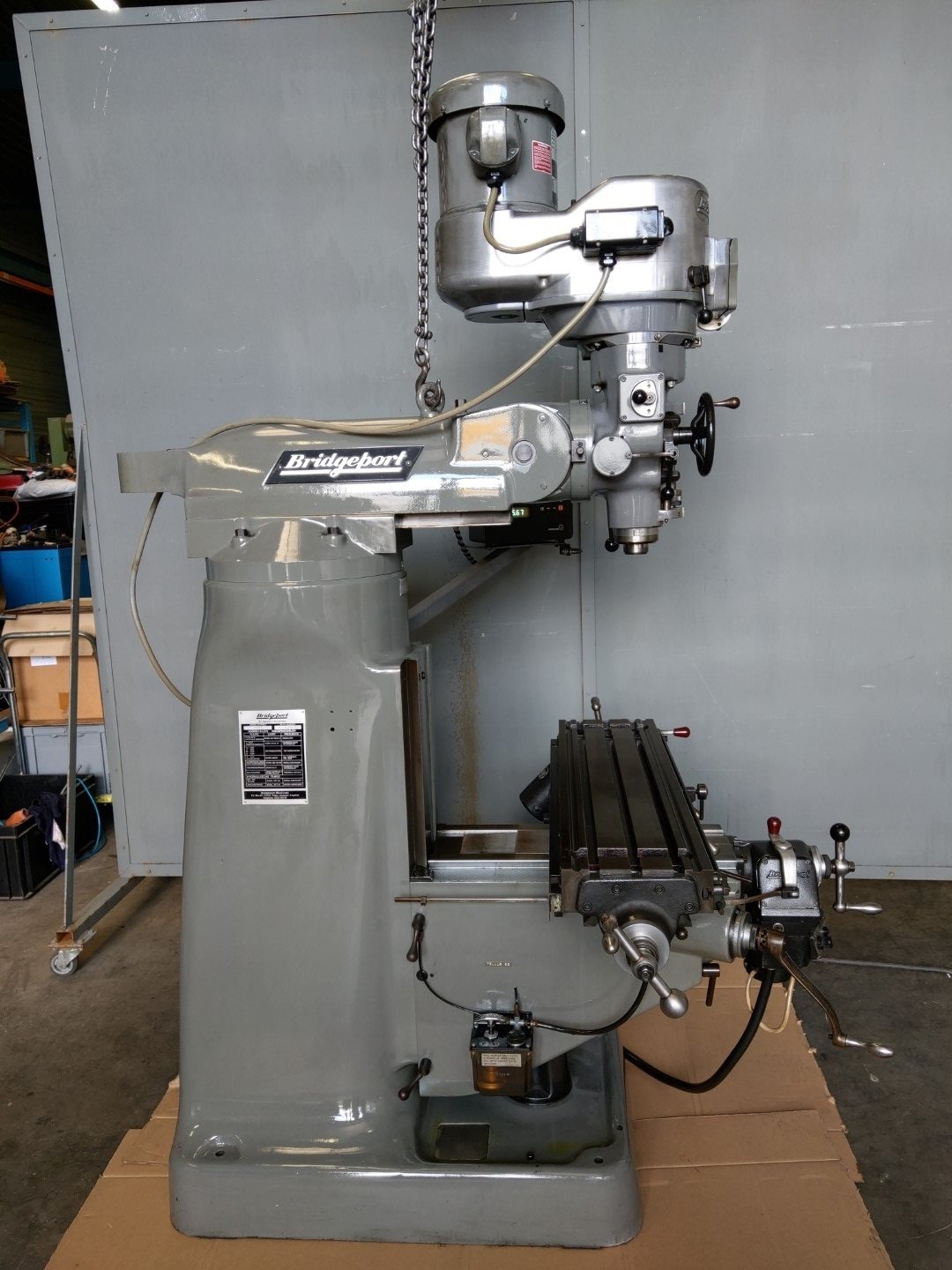 Vertical Milling Machine / Verticale toren freesmachine Bridgeport - Verkocht - Afbeelding 2