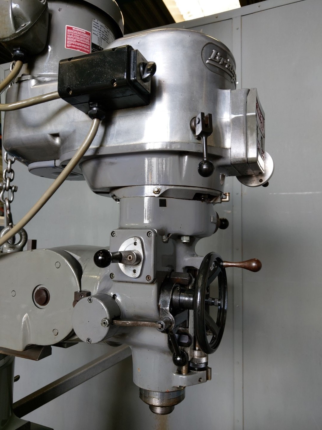 Vertical Milling Machine / Verticale toren freesmachine Bridgeport - Verkocht - Afbeelding 5