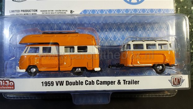 VW volkswagen double cab camper& trailer oranje 1:64 M2 - 0