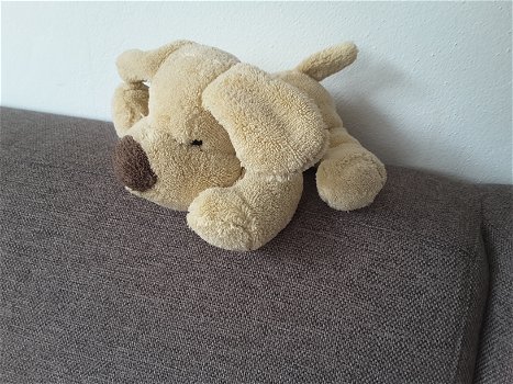 1616 Hond H&M 20cm liggend - 0