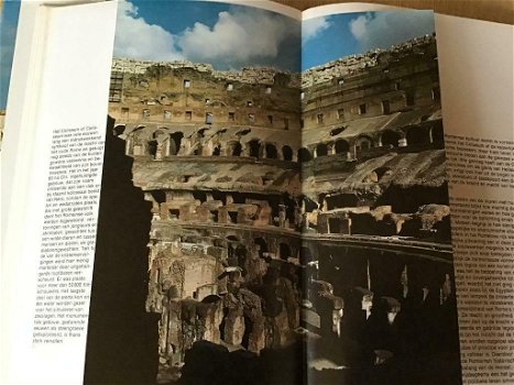 Boek Italië .Prachtig exemplaar om eventueel reis te boeken ,heel mooie land ,monumenten,musea's enz - 6