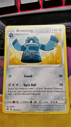 Bronzong  130/192  Uncommon Sword & Shield: Rebel Clash