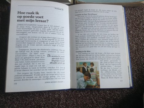 Encyclopedie van A tot Z, jongeren vragen,beknopte spaakkunst,leerzaam v/d jeugd - 5