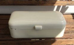 Vintage, brocante emaille broodtrommels