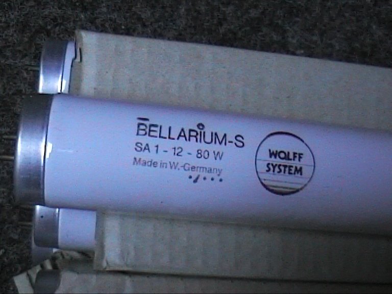 TL lampen voor zonnebank merk bellarium-s;10 nieuwe ,10 gebruikte - nr. 1