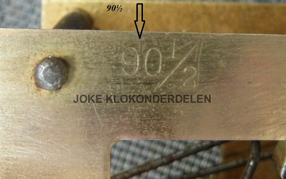 = Uurwerk voor onderdelen = Junghans =42129 - 5