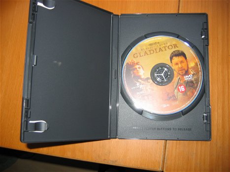 Gladiator Dvd - 1