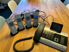 Telefooncentrale + 4 draadloze handsets