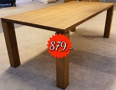 Te Koop: Splinternieuwe massief eiken eettafel 