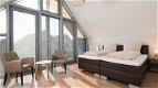 D772 - Midden in het prachtige Bergthal Resort gelegen zeer luxe en ruim vakantiehuis - 3 - Thumbnail