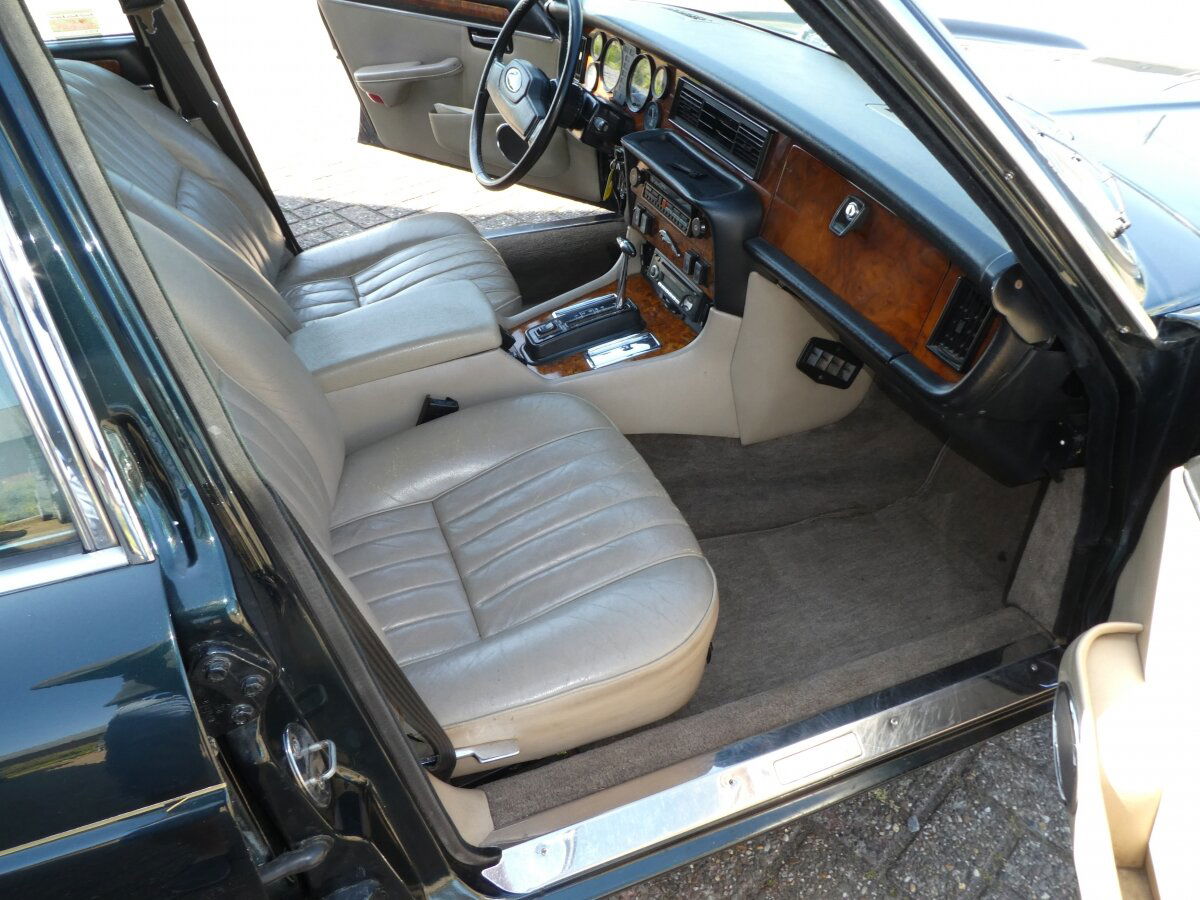 Jaguar Sovereign Oldtimer - Afbeelding 3