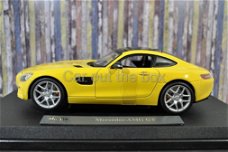 2015 Mercedes AMG Gt geel 1:18 Maisto