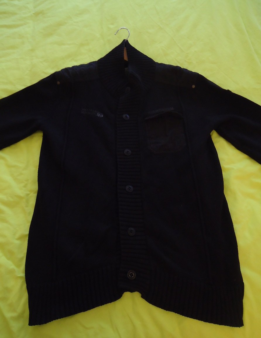 Te koop zwart vest met knoopsluiting van MZGZ (maat: XL). - nr. 1