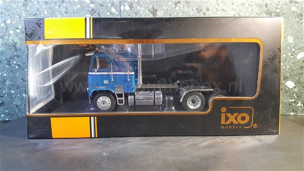 Freightliner FLA 1993 blauw 1:43 Ixo - 4