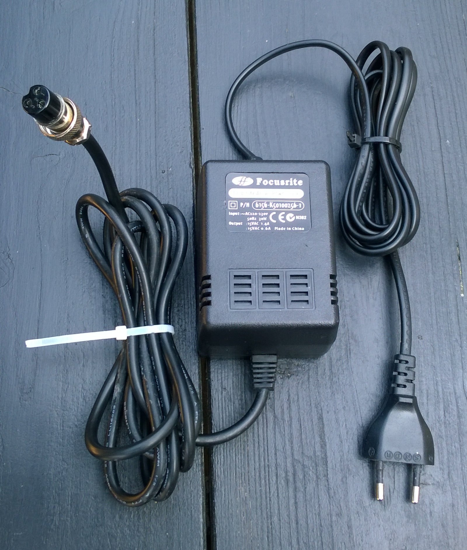 Voeding adapter Focusrite Saffire - Afbeelding 2