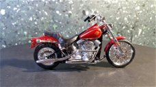Harley Davidson 1984 Softail bruin 1:18 Maisto 