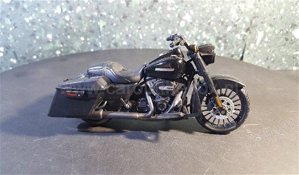 Harley Davidson 2017 Road King Special 1:18 Maisto - 0