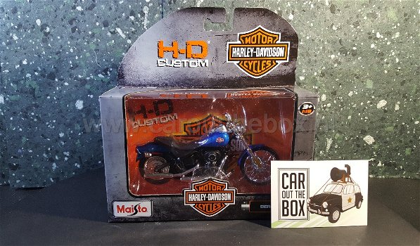 Harley Davidson 2002 Night Train blauw 1:18 Maisto - 4