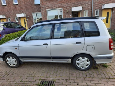 Daihatsu granmove automaat./BOUWJAAR 2000 - 6