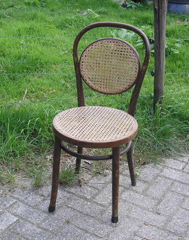 stoel - oud ( Thonet?) - webbing zitting i.p.st. - 0