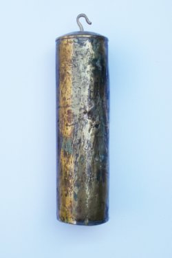 Messing gewicht voor Friese klok. 3182 gr.