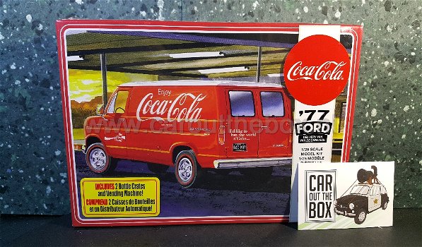 Ford Van And Vending Machine COCA COLA 1:25 AMT - 3