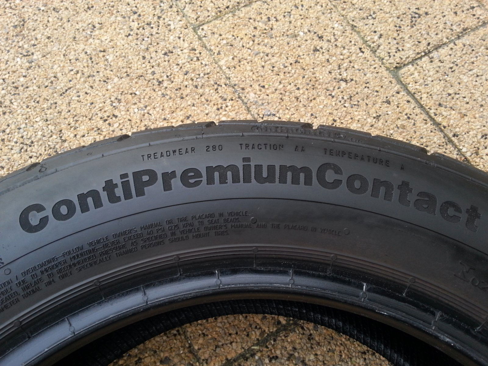 2 stuks Continental Premium Contact 185/60 R15 zomerbanden. - Afbeelding 7