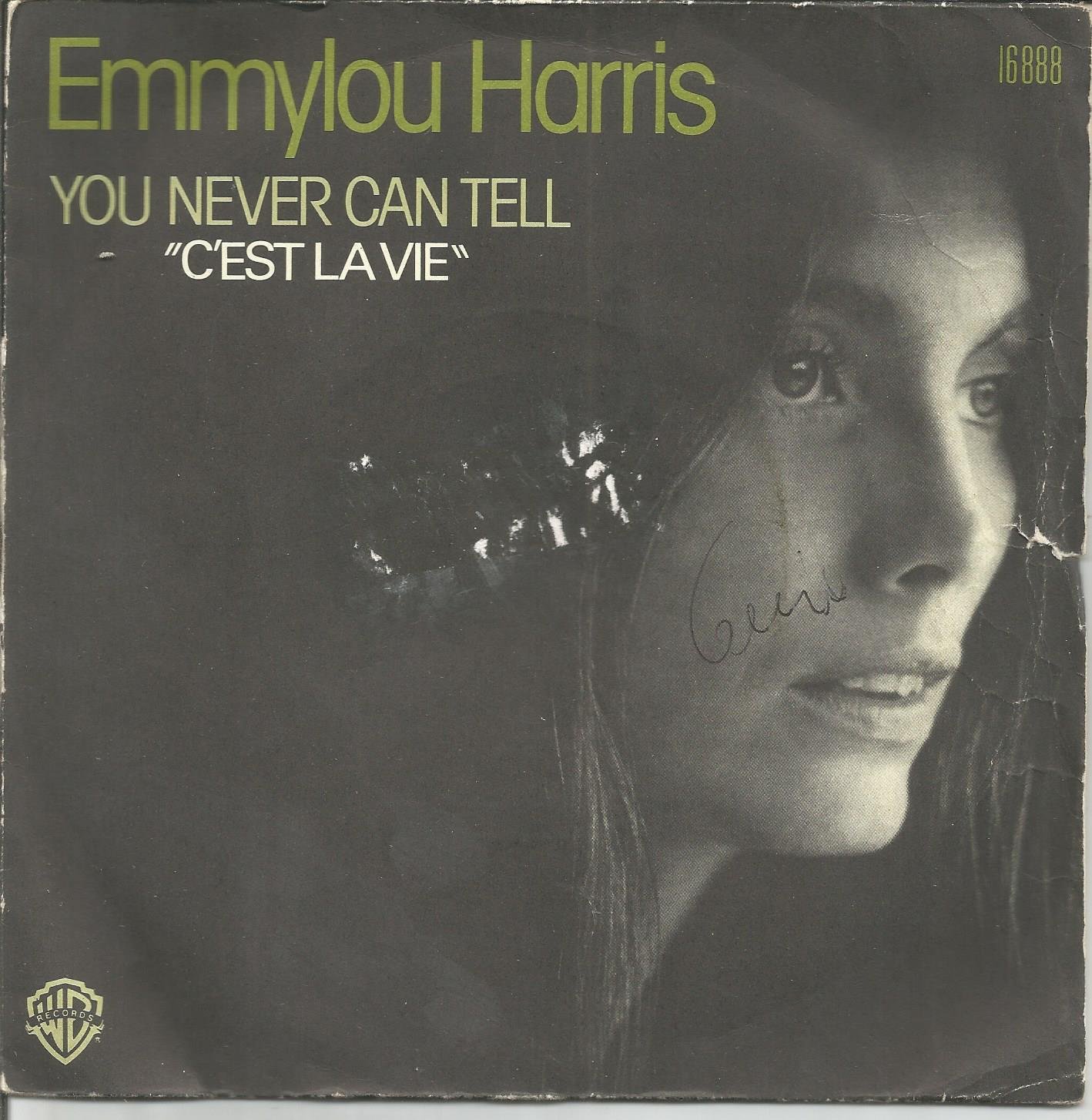 Emmylou Harris – You Never Can Tell "C'est La Vie" (FRA 1977) - nr. 1
