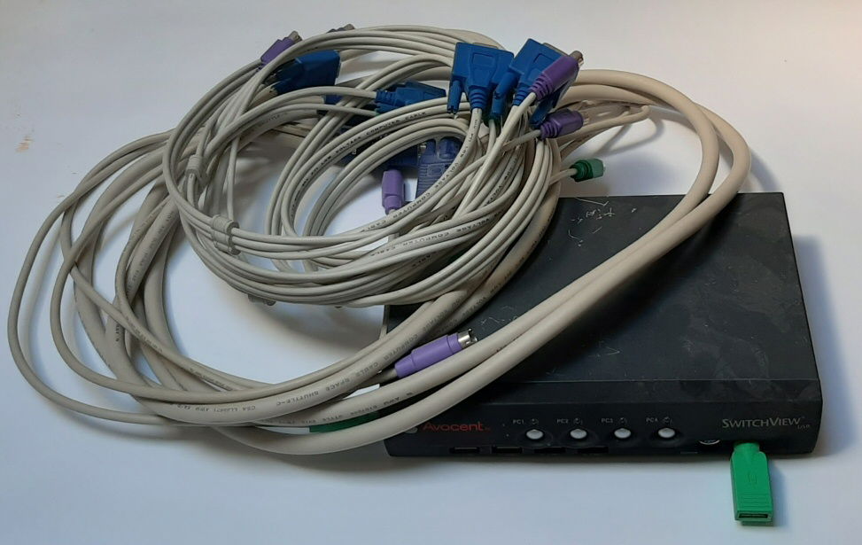 KVM switch voor 4 computers - Afbeelding 2