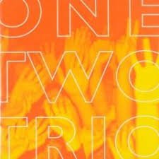 One Two Trio ‎– Feestje Bouwen  (CD)  