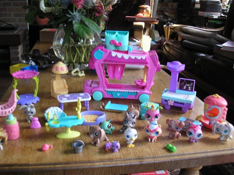 Littlest pet shop - div. Huisje , dieren enz. - 2