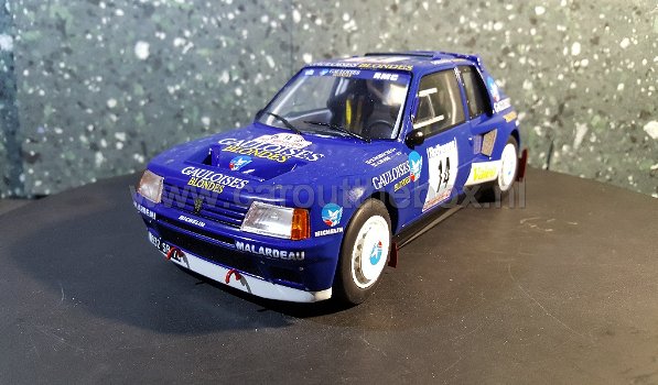 Peugeot 205 T16 #14 1:18 Triple9 - 1