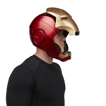 Hasbro Marvel Legends Electronic Helmet Iron Man - 6