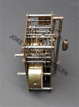 == Uurwerk = Junghans ==42297 - 1